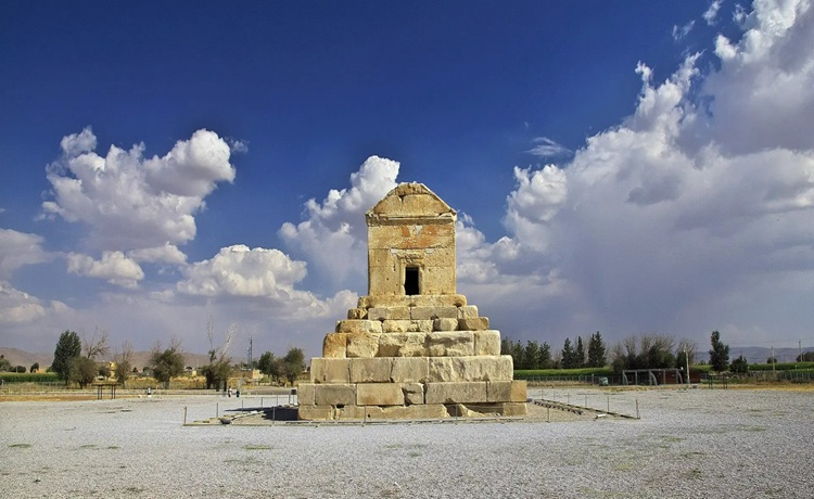 جاهای دیدنی اطراف شیراز