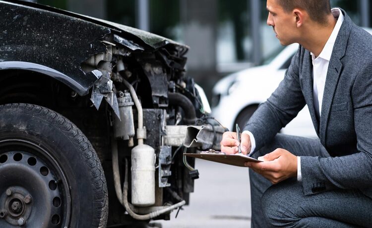 مهلت شکایت بعد از تصادف جرحی
