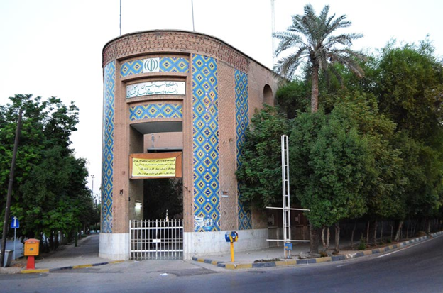 دانشگاه سه گوش جاهای دیدنی اهواز در شب