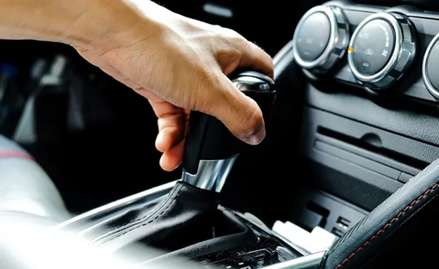 علت داغ کردن گیربکس دستی